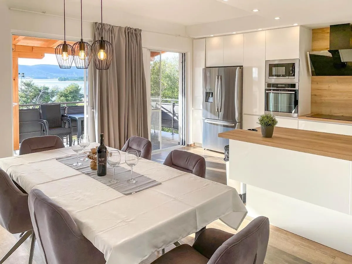 Apartment Sterna  Turanj