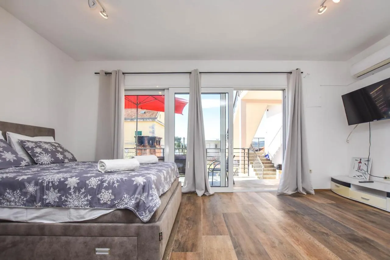 Apartment Sterna 0*, Turanj